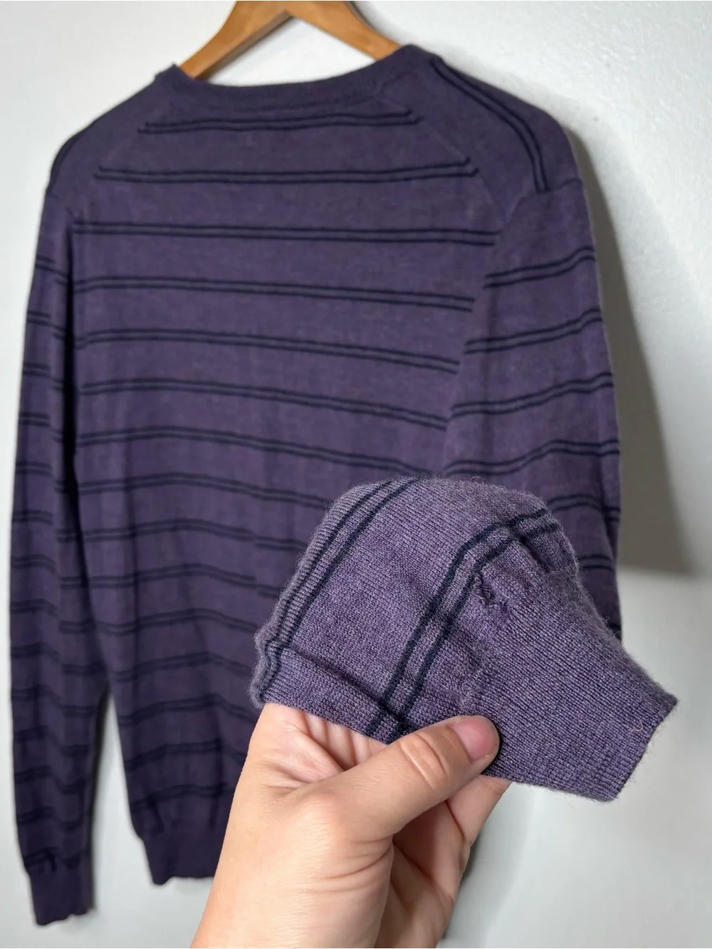 346 Brooks Brothers Sweater V Neck Merino Wool Striped Sz Large